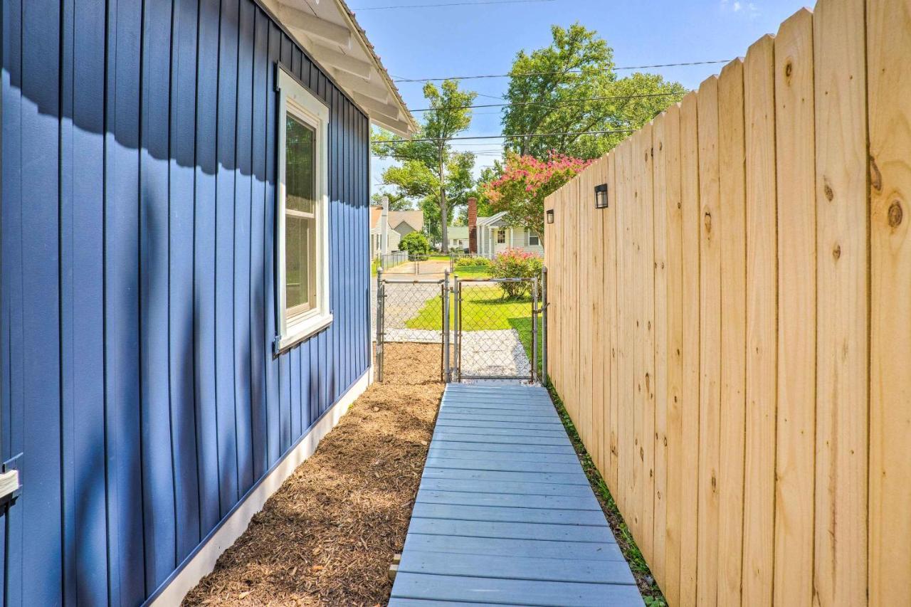 Chic Cottage With Private Yard Steps To Beach! Colonial Beach Exteriér fotografie