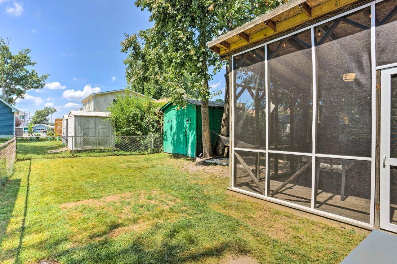 Chic Cottage With Private Yard Steps To Beach! Colonial Beach Exteriér fotografie