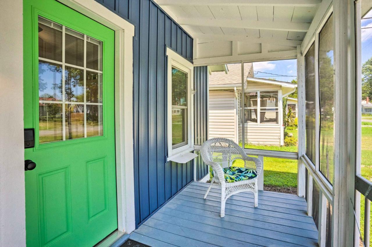 Chic Cottage With Private Yard Steps To Beach! Colonial Beach Exteriér fotografie